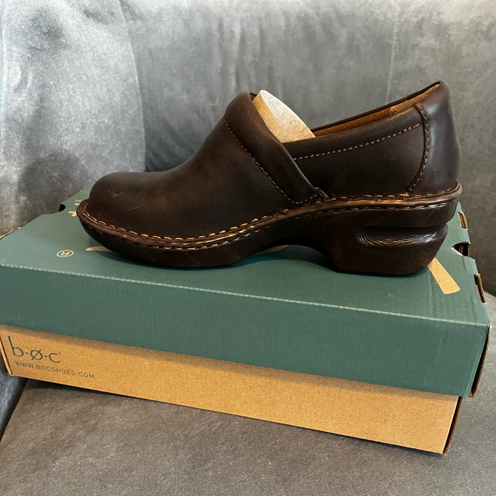 B.O.C clogs. - Picture 2 of 4